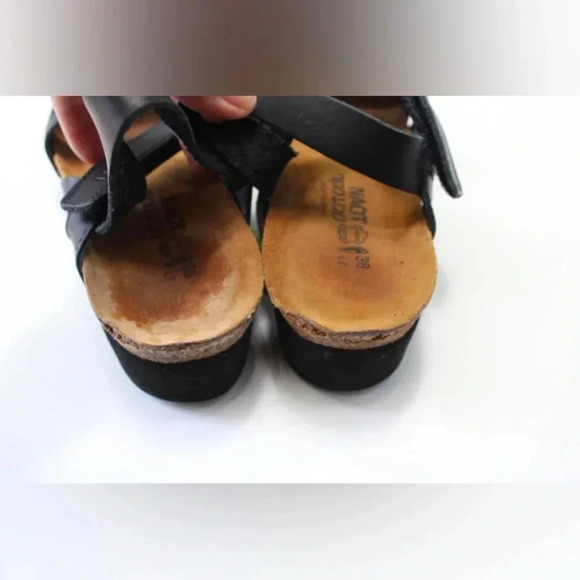 Naot sandals - Picture 8 of 10